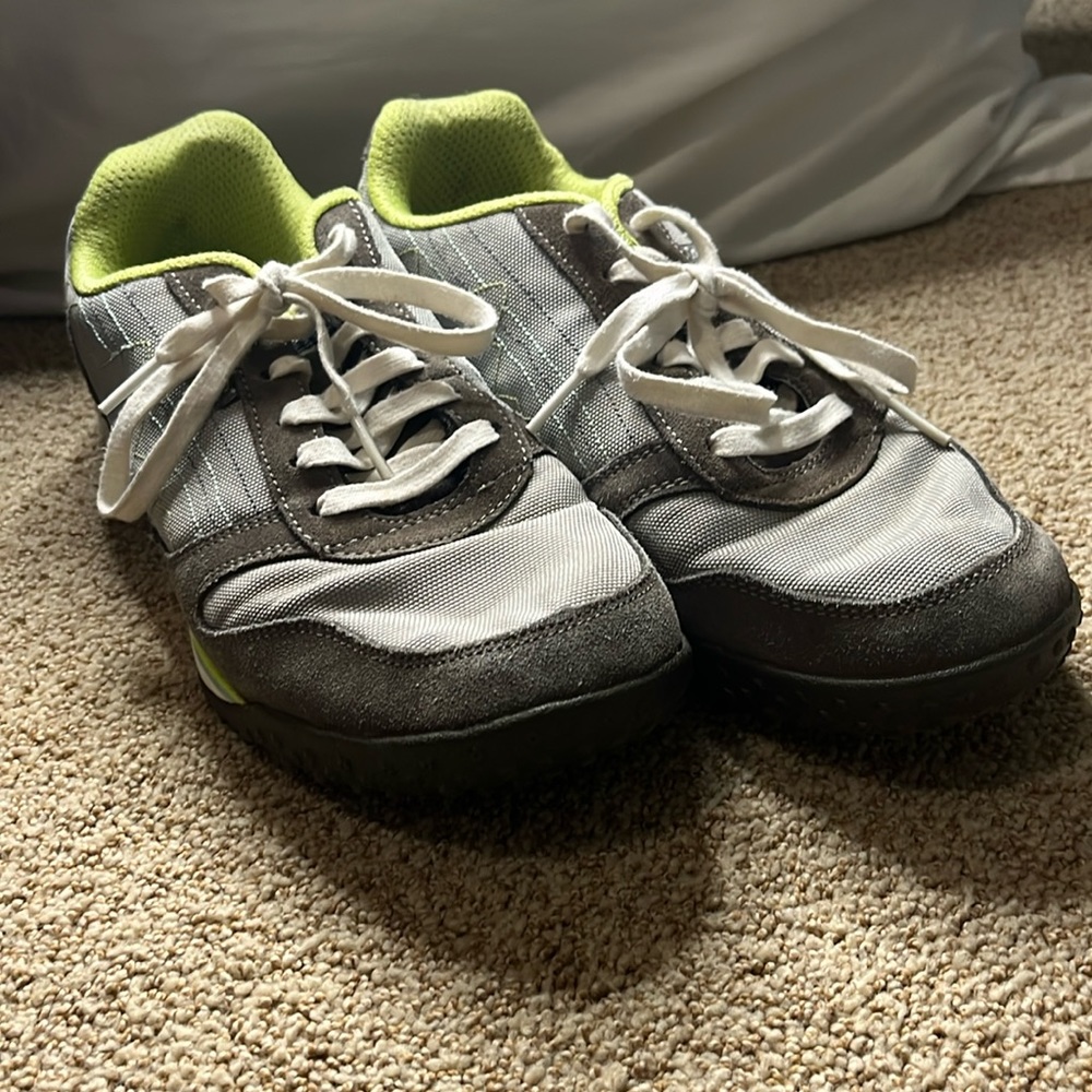 Patagonia men’s shoes sz 10